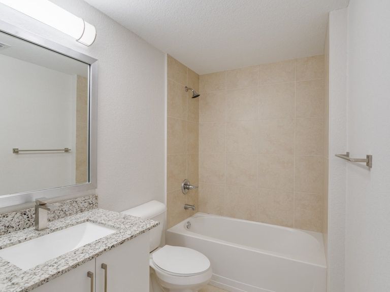 Legacy at Hollywood apartments in Hollywood, FL – photo 16
