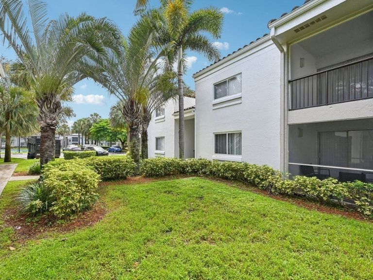 Legacy at Palm Aire apartments in Pompano Beach, FL – photo 20