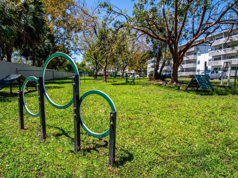 Legacy at Sans Souci apartments in North Miami, FL – photo 8