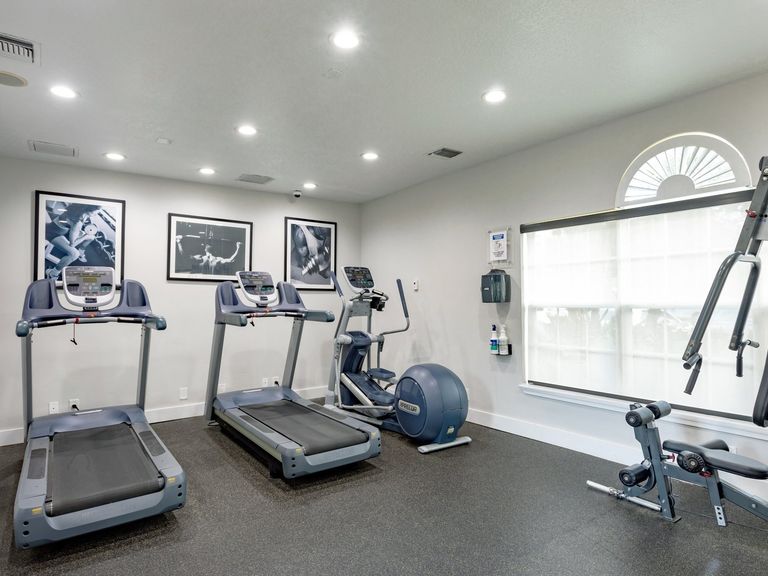 Legacy Lakeview apartments in North Lauderdale, FL – photo 15