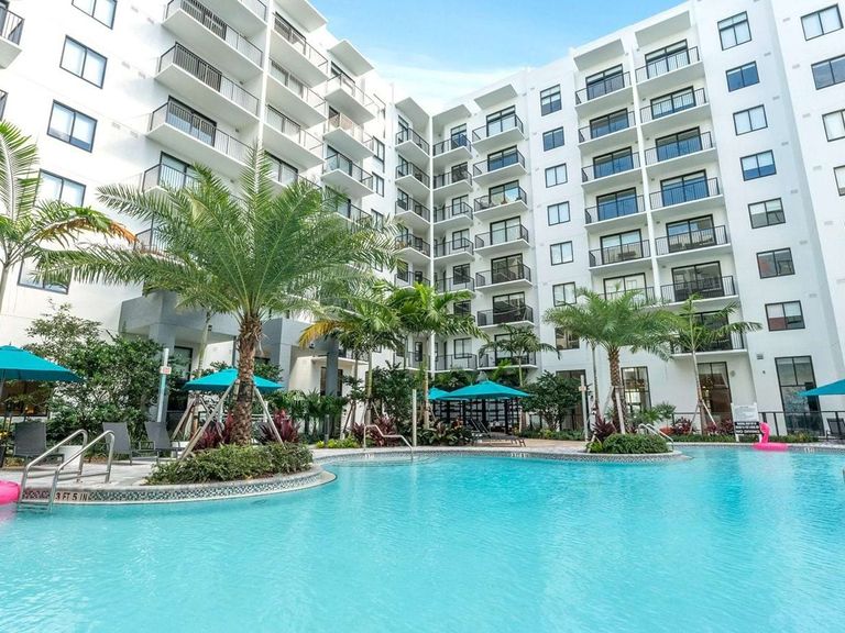 Leksa at Cityplace apartments in Doral, FL – photo 57