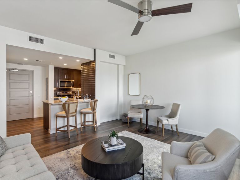 Life Time Living at Gables Station apartments in Coral Gables, FL – photo 28