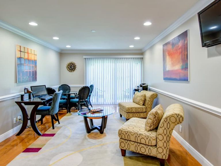 Lime Tree Associates LLC apartments in Deerfield Beach, FL – photo 11