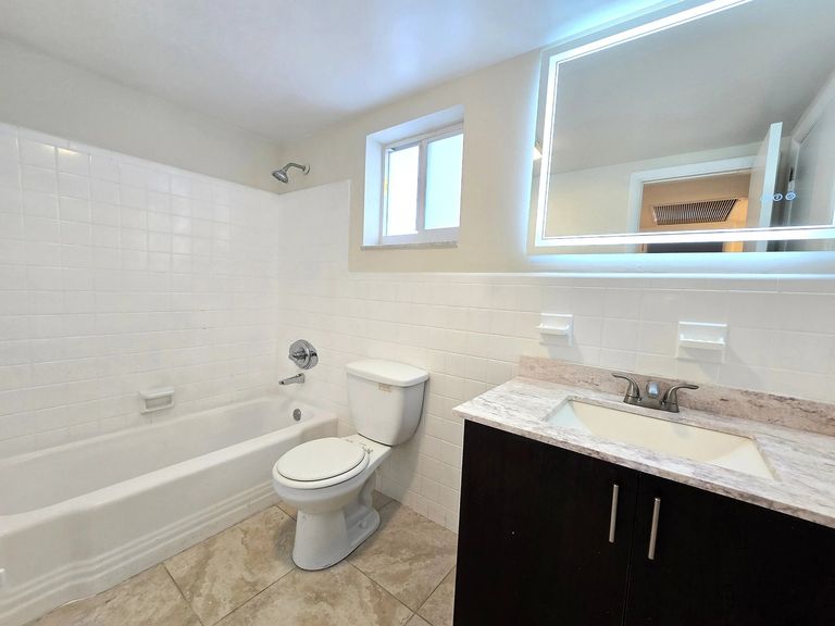 Lincoln Apartments, LLC apartments in Hollywood, FL – photo 7