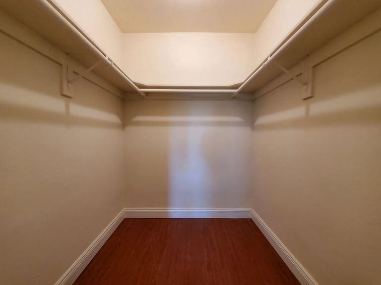 Lincoln Apartments, LLC apartments in Hollywood, FL – photo 9