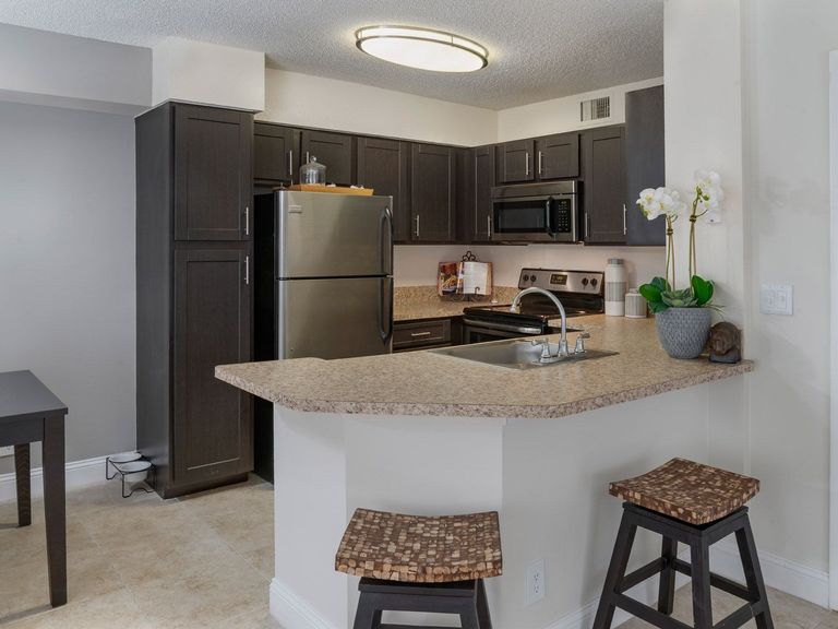 Los Prados apartments in Plantation, FL – photo 12