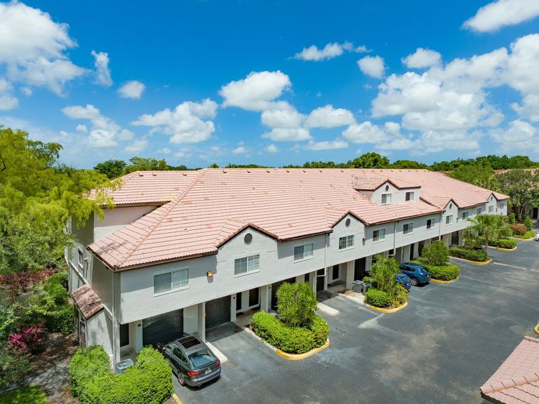 MAA Coral Springs apartments in Coral Springs, FL – photo 8