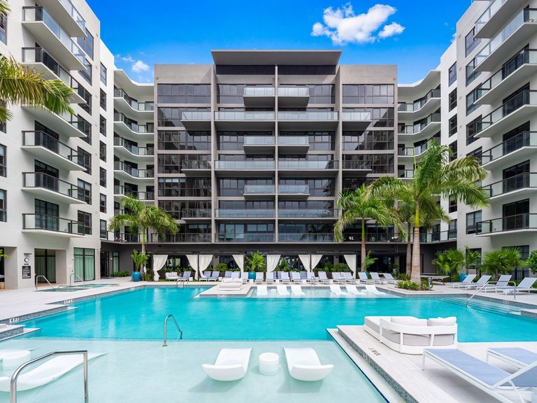 Manor Biscayne apartments in North Miami, FL – photo 28