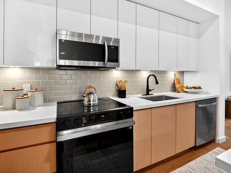 Manor Biscayne apartments in North Miami, FL – photo 38