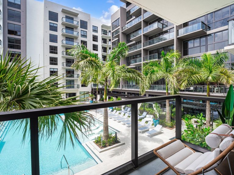 Manor Biscayne apartments in North Miami, FL – photo 47