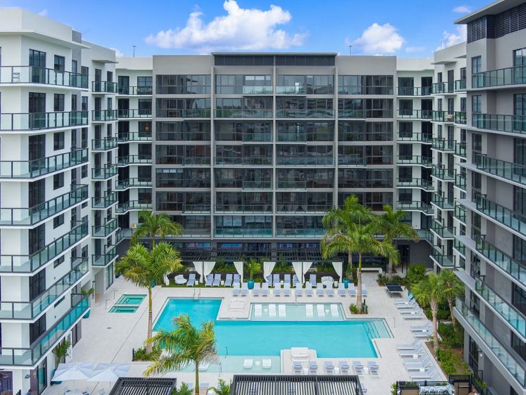 Manor Biscayne apartments in North Miami, FL – photo 50