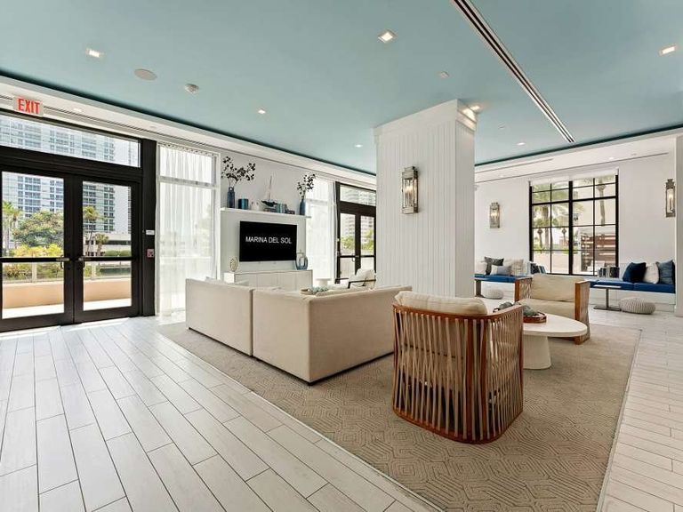 Marina del Sol apartments in Sunny Isles Beach, FL – photo 8