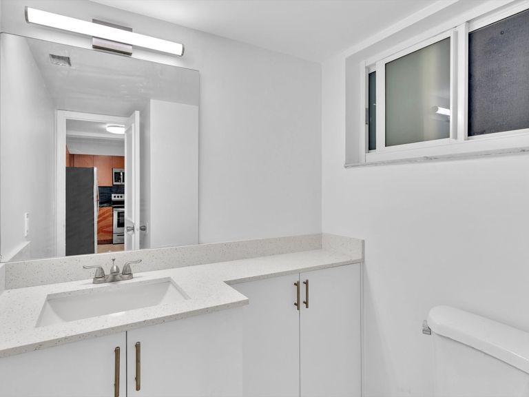 Marina View apartments in North Miami Beach, FL – photo 8
