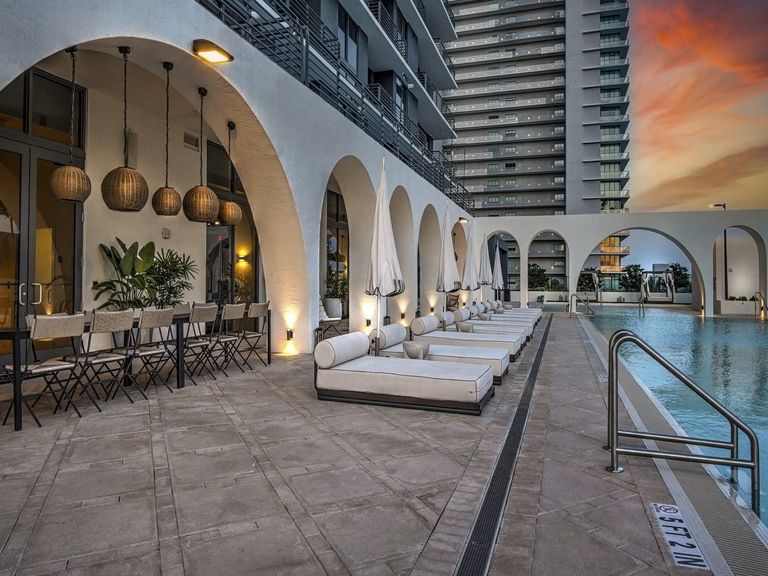 Metro Edgewater apartments in Miami, FL – photo 15