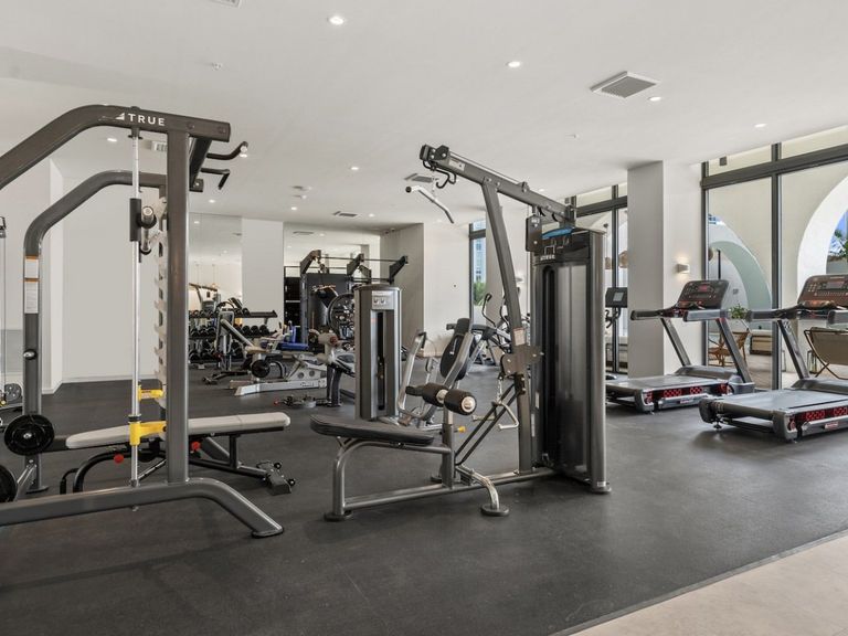 Metro Edgewater apartments in Miami, FL – photo 23
