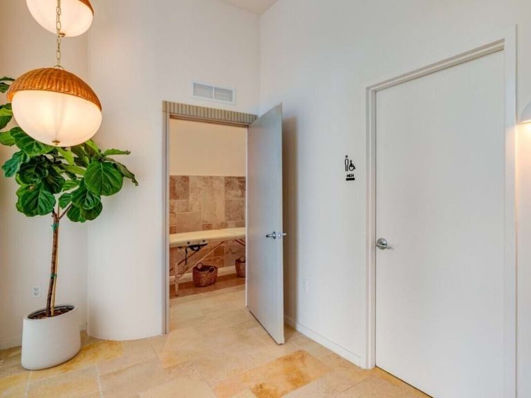 Metro Edgewater apartments in Miami, FL – photo 41