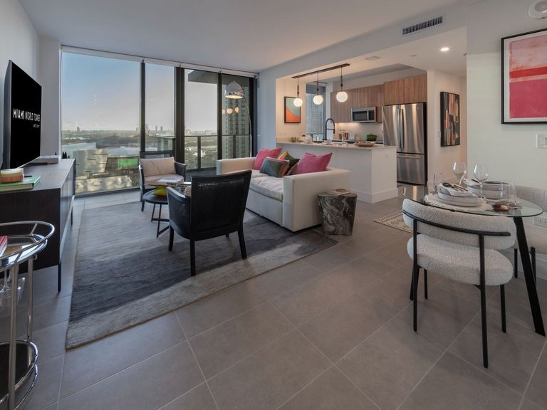 Miami World Tower apartments in Miami, FL – photo 50