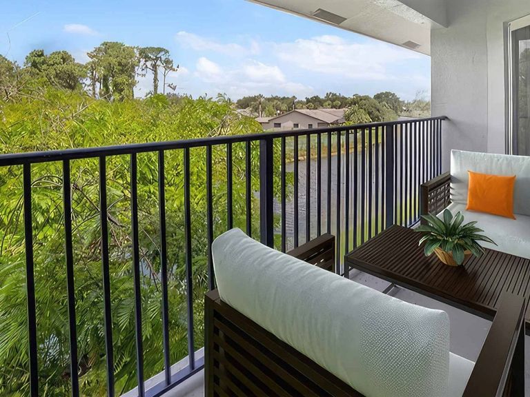 Midora at Woodmont apartments in Tamarac, FL – photo 15