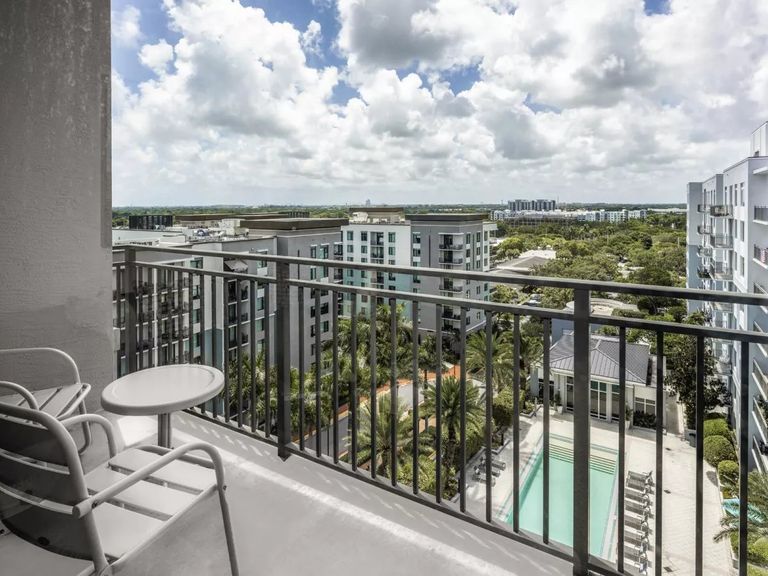 Midtown 24 apartments in Plantation, FL – photo 27