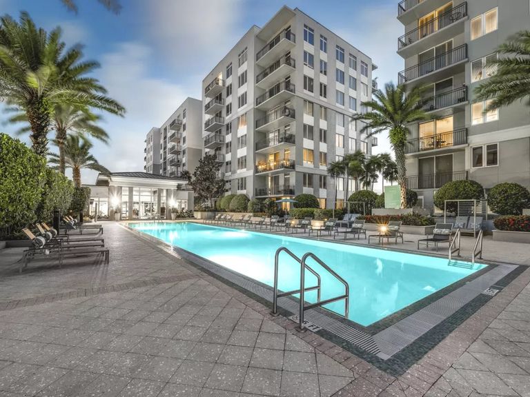 Midtown 24 apartments in Plantation, FL – photo 33