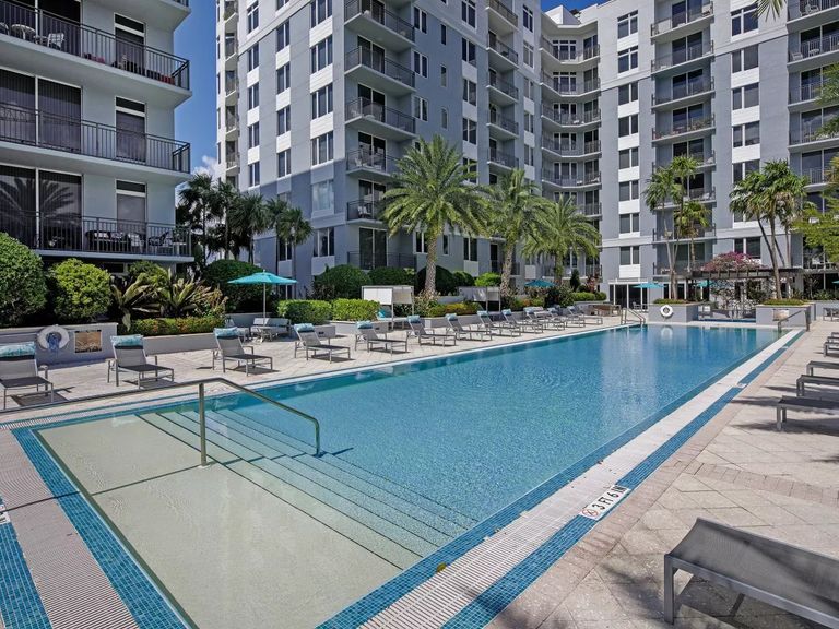 Midtown 24 apartments in Plantation, FL – photo 35