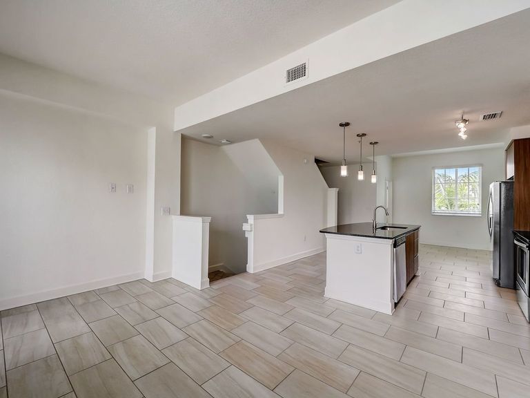 Midtown Aventura apartments in Aventura, FL – photo 16