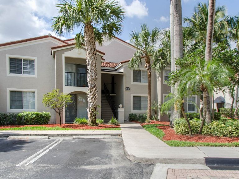 Miramar Lakes apartments in Miramar, FL – photo 45