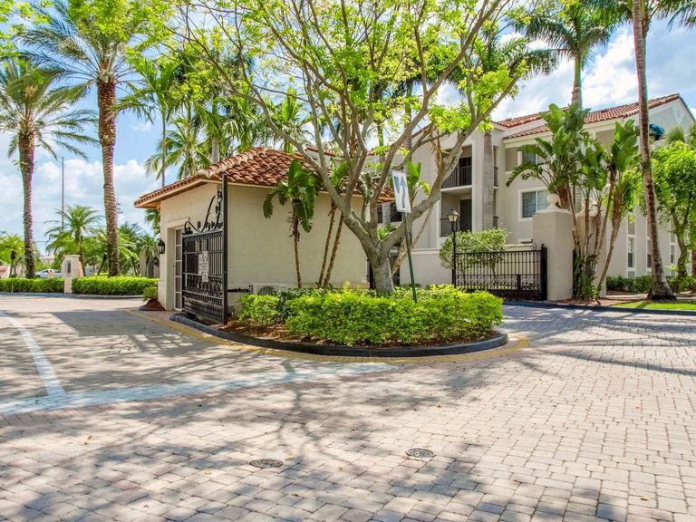 Miramar Lakes apartments in Miramar, FL – photo 48