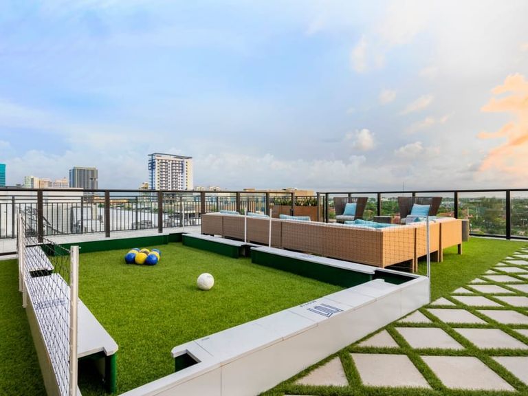 MOTIF AT FLAGLER VILLAGE apartments in Fort Lauderdale, FL – photo 9