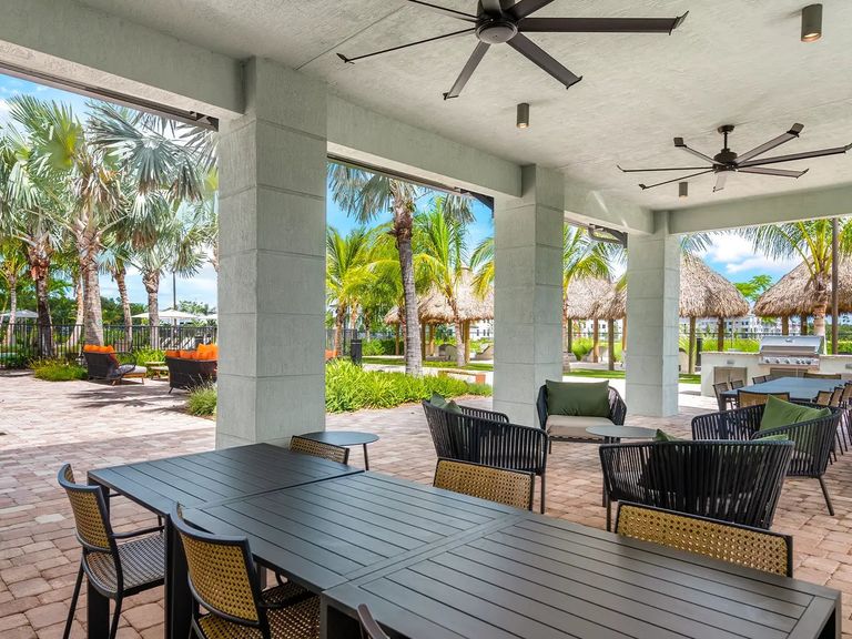 Natura Gardens apartments in Miami Lakes, FL – photo 10