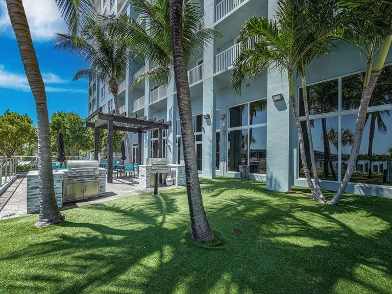 Navette on the Bay apartments in Miami, FL – photo 39