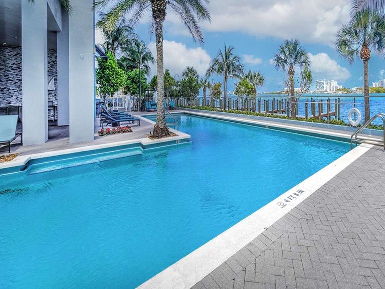 Navette on the Bay apartments in Miami, FL – photo 44