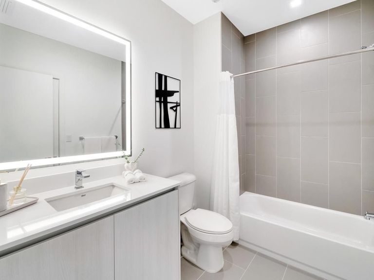 Nine Hollywood apartments in Hollywood, FL – photo 11