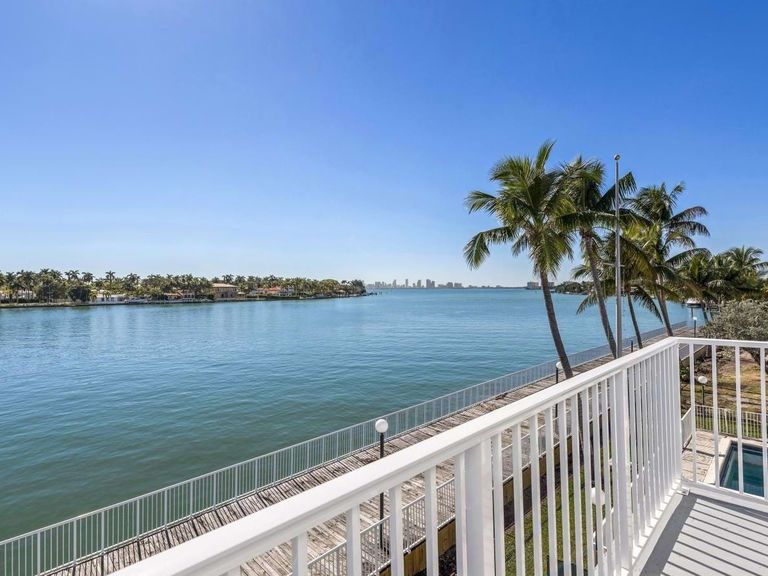 Normandy Cove apartments in Miami Beach, FL – photo 19
