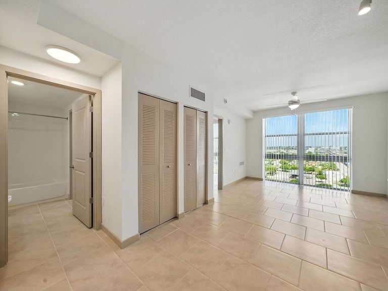 Northside Transit Village III apartments in Miami, FL – photo 24