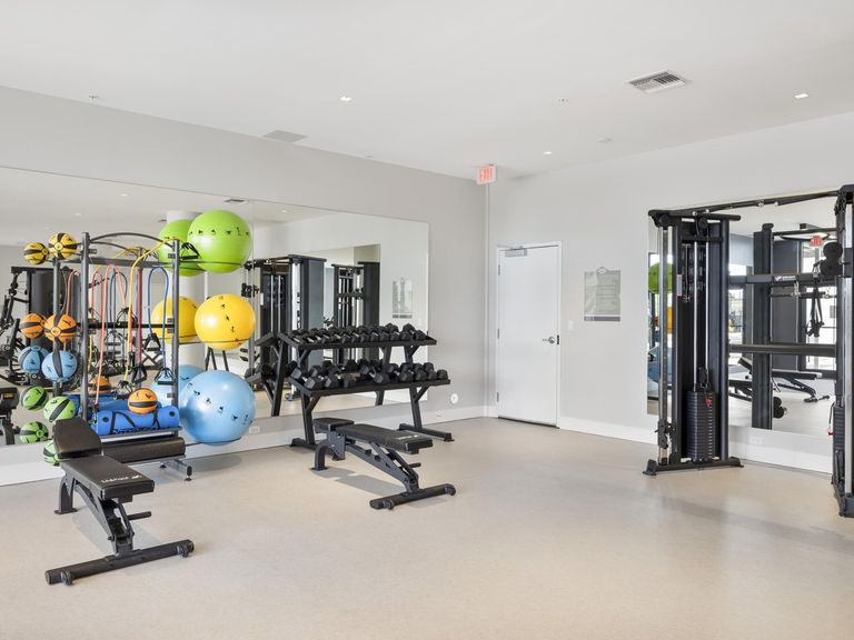 Northside Vistas apartments in Miami, FL – photo 31