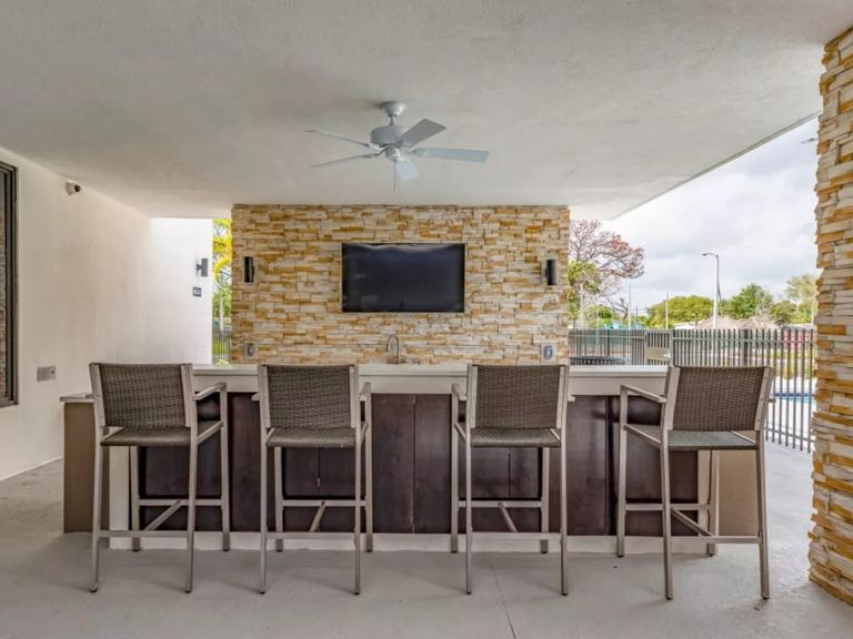 Oak Enclave apartments in Miami Gardens, FL – photo 52