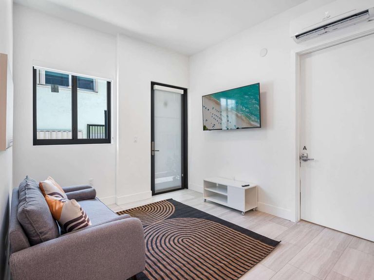 Otto Apartments apartments in Miami, FL – photo 12
