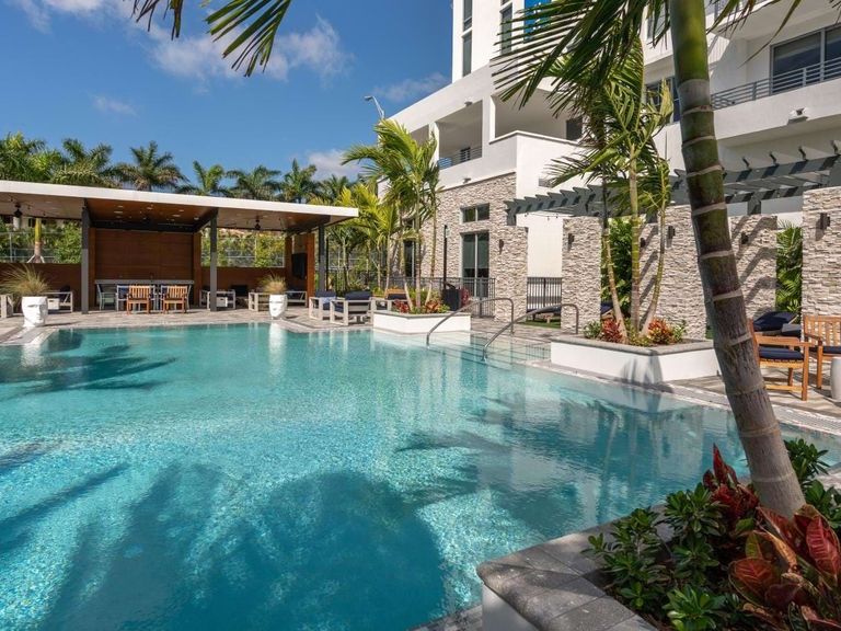 Overture Doral 55+ Active Adult Apartment Homes apartments in Doral, FL – photo 7