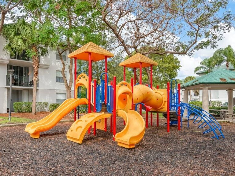 Palm Trace Landings Apartments apartments in Davie, FL – photo 67