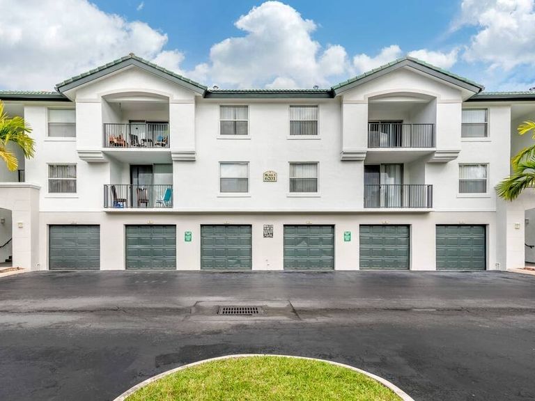 Palm Trace Landings Apartments apartments in Davie, FL – photo 75