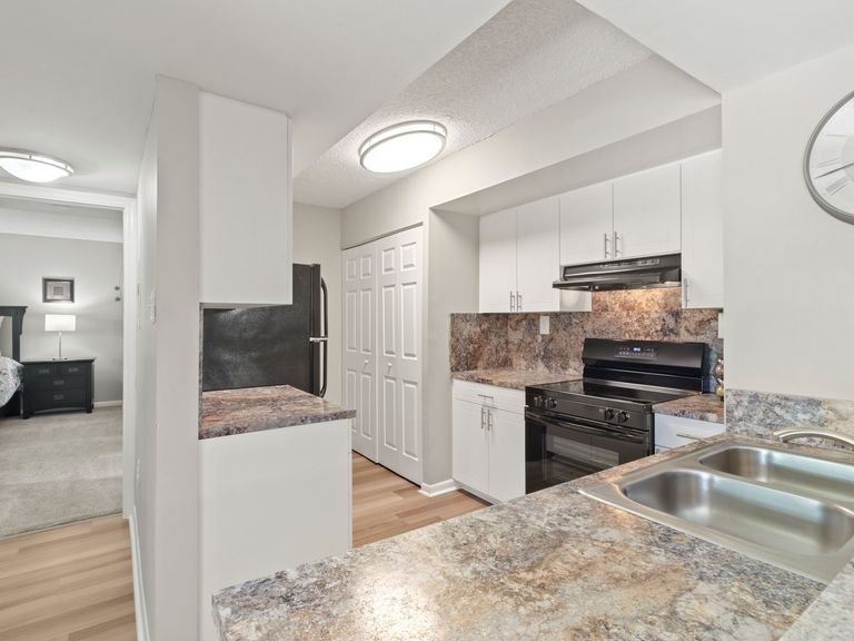 Palmetto Place apartments in Miami, FL – photo 16