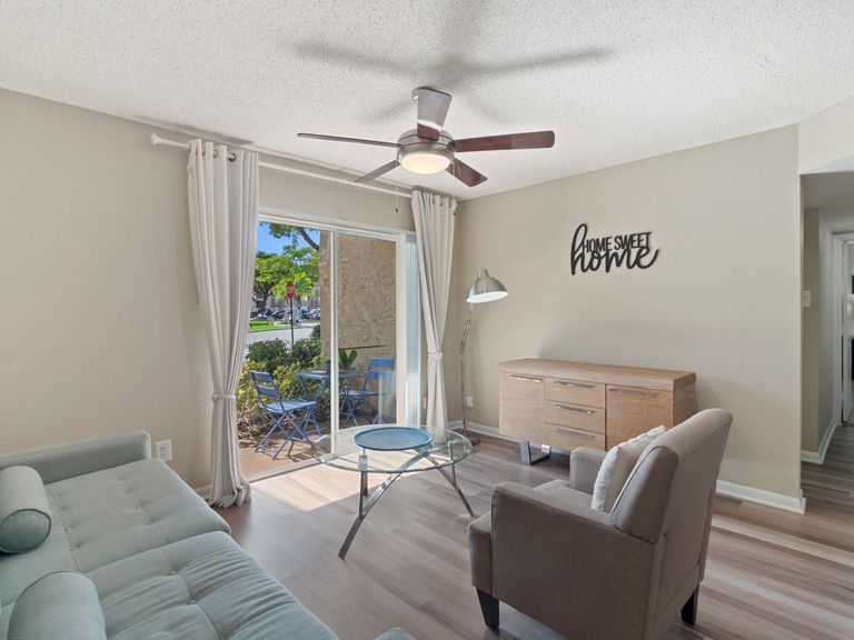 Palmetto Place apartments in Miami, FL – photo 17