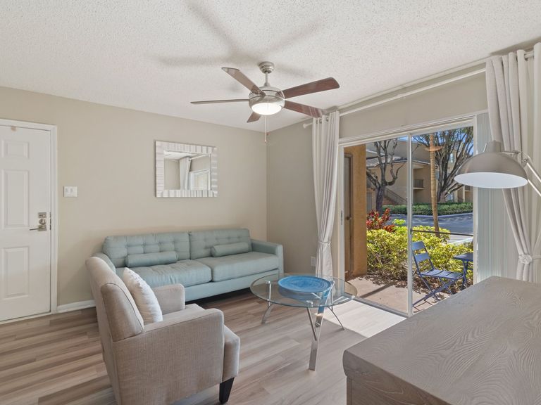 Palmetto Place apartments in Miami, FL – photo 18