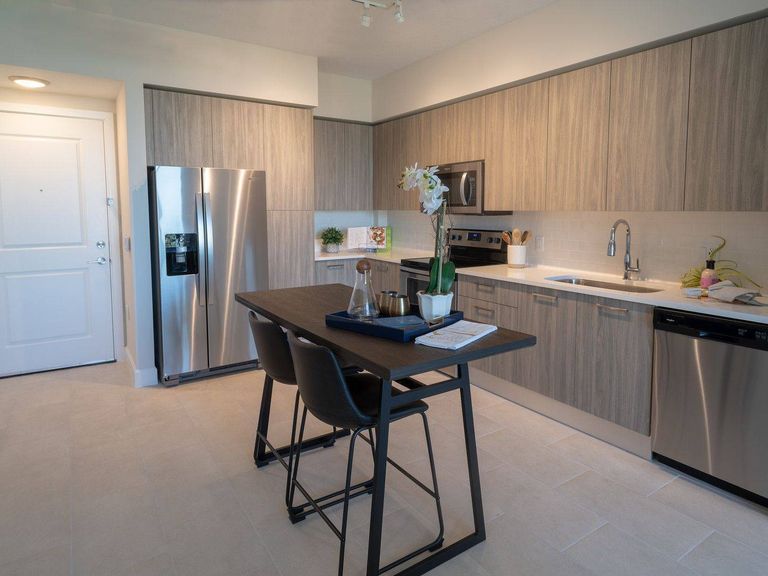Palmetto Station apartments in Palmetto Bay, FL – photo 20