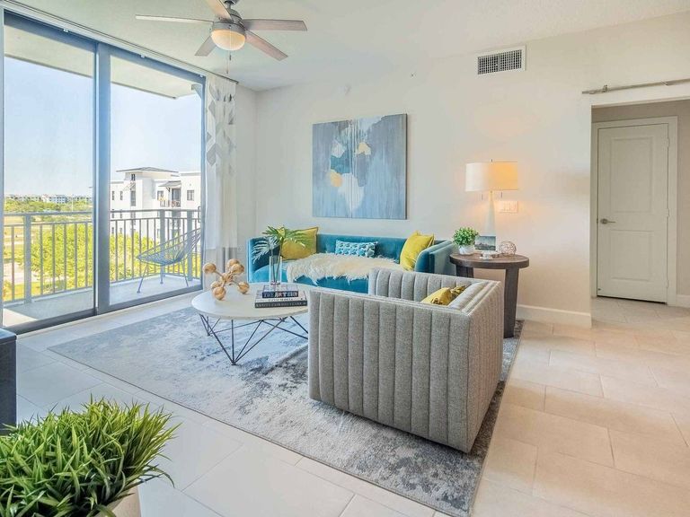 Palmetto Station apartments in Palmetto Bay, FL – photo 21