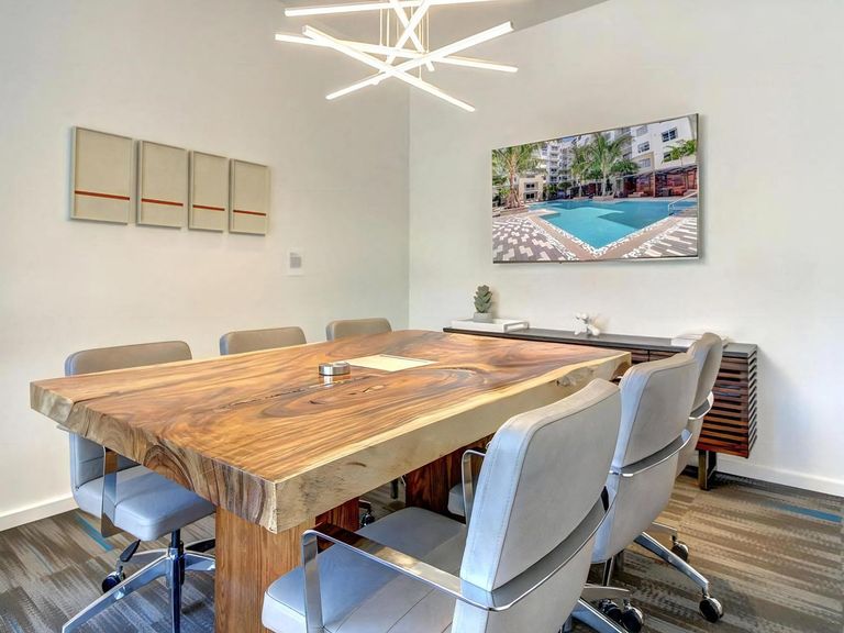 Pearl Flagler Village apartments in Fort Lauderdale, FL – photo 48