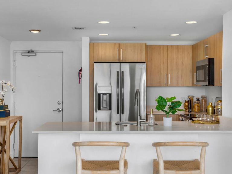 Pier 19 Residences and Marina apartments in Miami, FL – photo 12