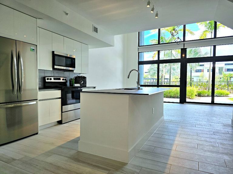 Pixl apartments in Plantation, FL – photo 21