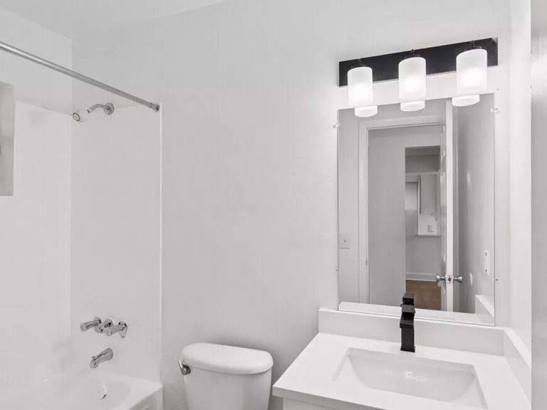 Plantation Gardens apartments in Plantation, FL – photo 17